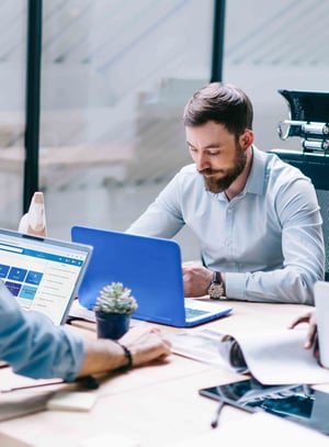 Website-2025-Industries-Implementation-services-art